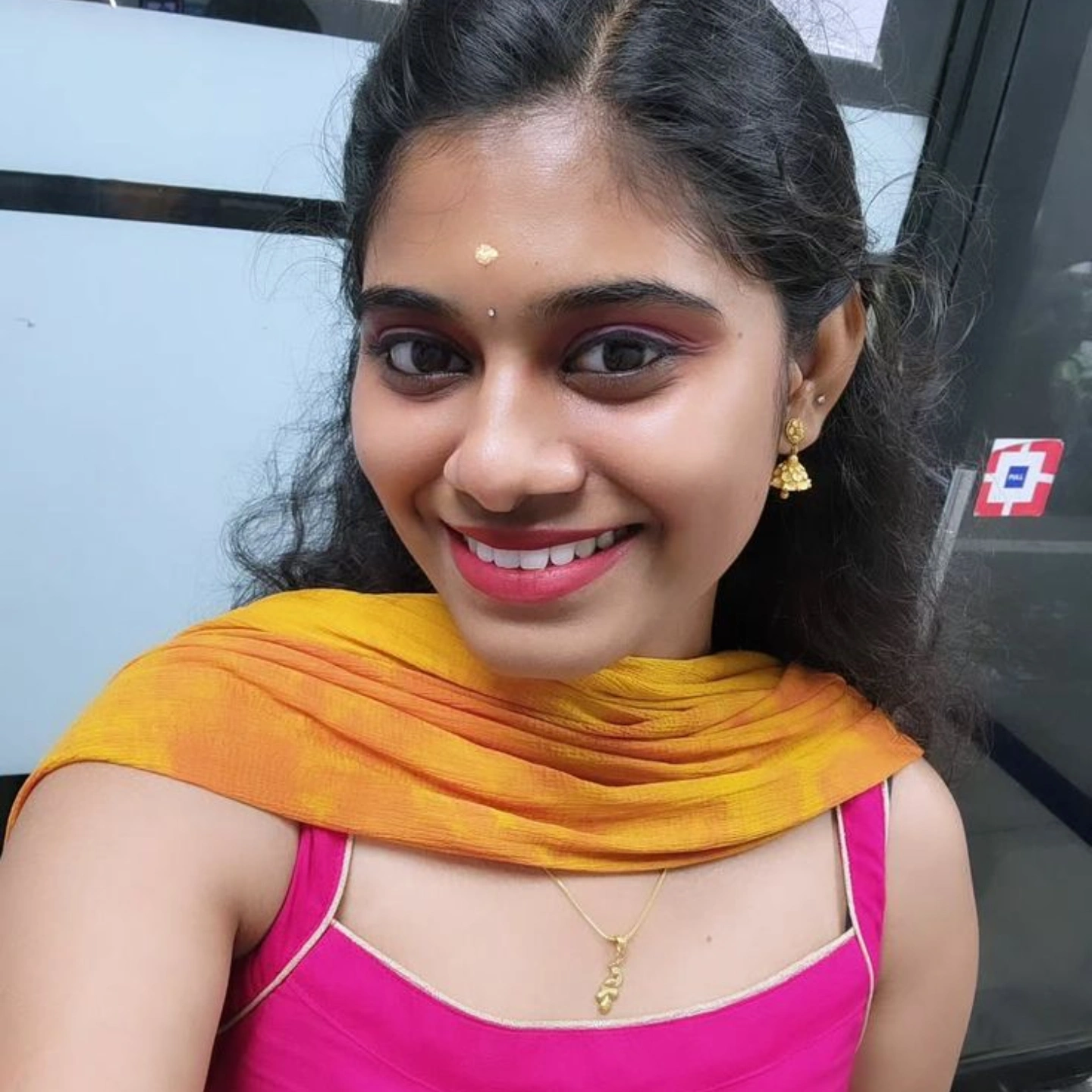 Simran sharma"24/7 service ☎️ available home 🏠 service꧁༒☬ hotel 🏨