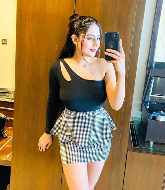 2000/- Varanasi UNLIMITED SHOT FULL SEX FULL SAFE SECURE