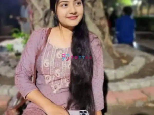 Delhi..my ✅ self komal sharma home and hotel service available in Delhi