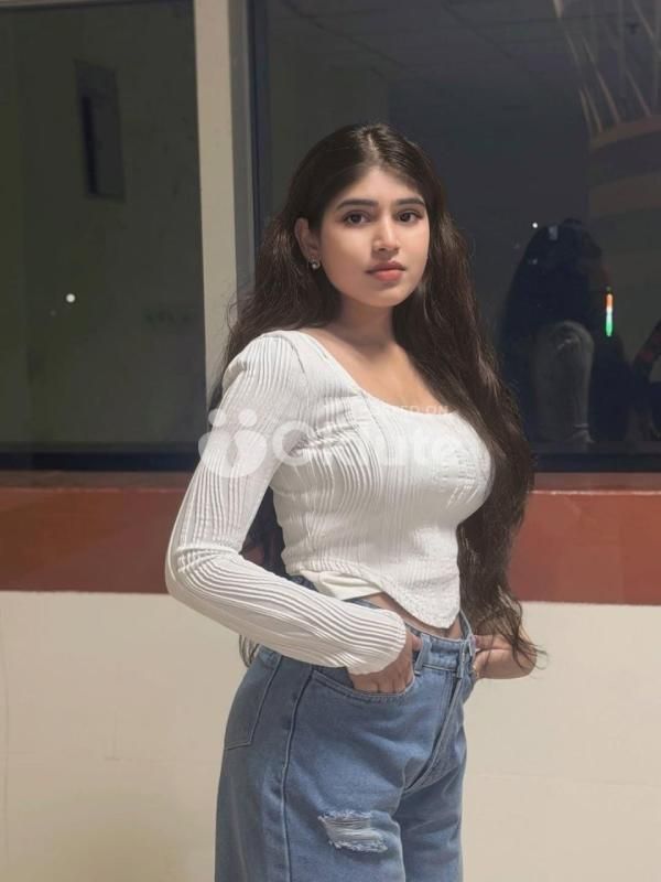 Doorstep vapi professional best girl provided in Vapi