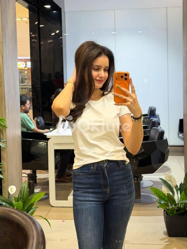 Myself Nandini % (CASH PAYMENT)NO ONLINE PAYMENTHAND TO HAND PAYMENT GENIUNE SERVICE in Kolkata