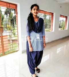 HII I'M SHRUTI THAKUR AVAILABLE IN CASH PAYMENT SAFE AND SECURE in Bharuch
